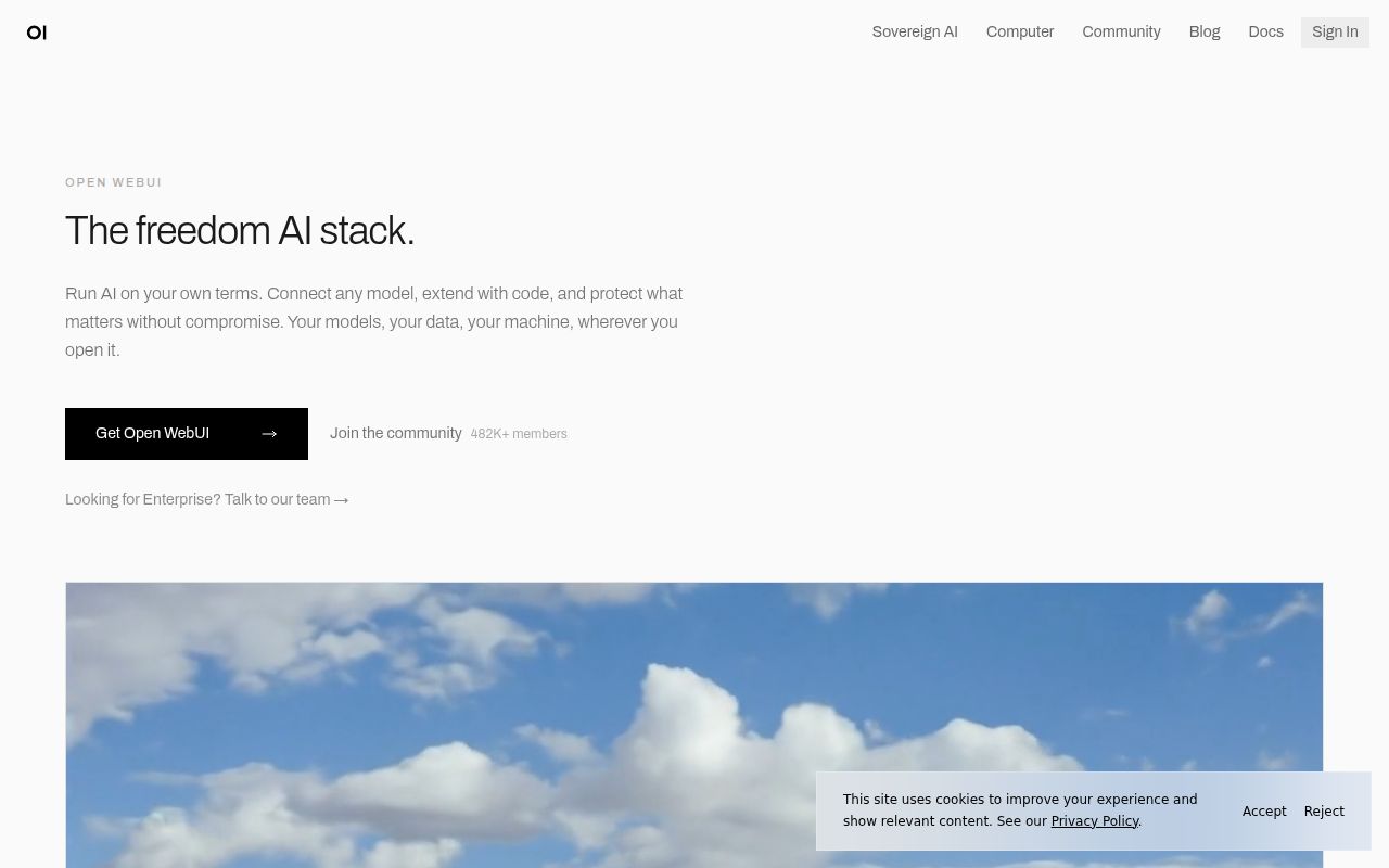 Screenshot of open-webui (openwebui.com)